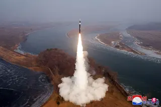 2025年1月6日，朝鲜在某个未公开的地点发射了一枚高超音速导弹。 （法新社档案照片）