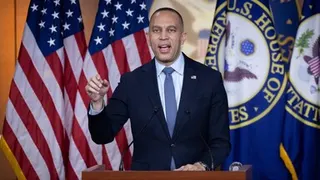 US House minority leader blasts Trump, Hegseth over reported $80B Iran war funding plan